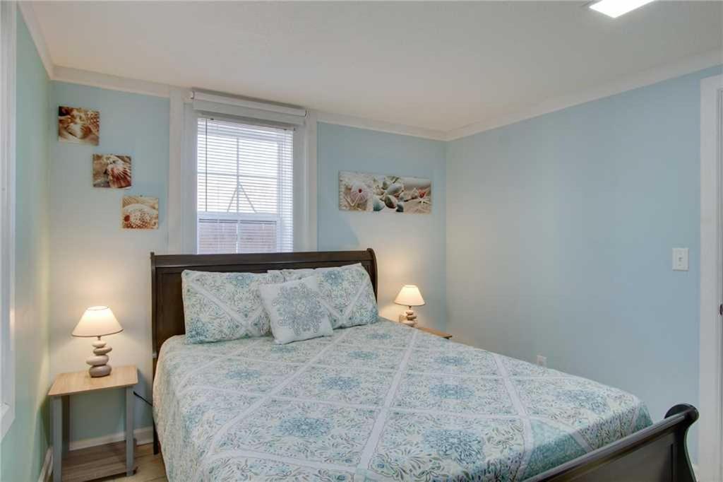 23 Center St - Sunny Side Down - Downstairs Apartment Folly Beach Quarto foto